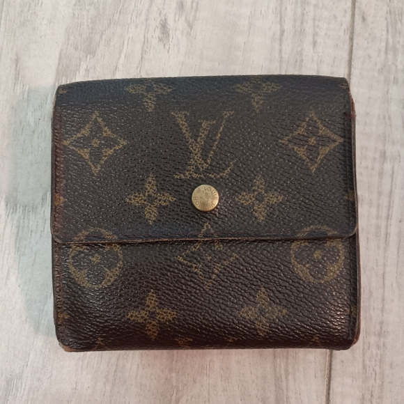 Louis Vuitton Monogram Elise Wallet - Picture 1 of 14